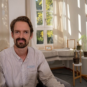 Bild für Zur Person
